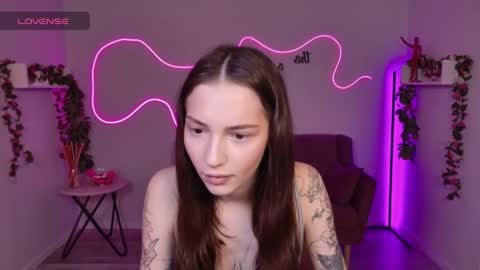 Snapshot of sophiewildcat chatting on May 26, 8:49 pm sophiewildcat online show from May 26, 8:49 pm
