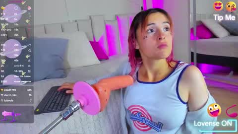 Snapshot of sophiiaamiller chatting on October 10, 3:49 am Sophia online show from October 10, 3:49 am