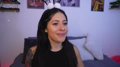 Sophiie online show from January 15, 4:39 am