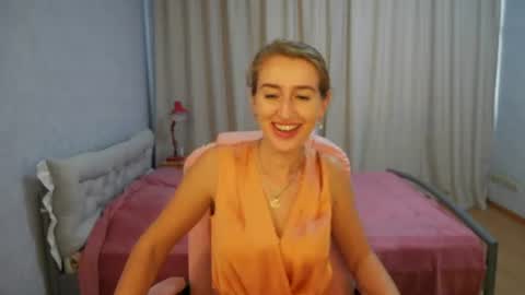 Sophi online show from July 20, 3:36 pm