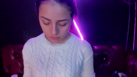 SOPHY ROGERS online show from December 21, 12:27 pm