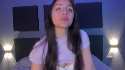 SOPHY ROGERS online show from January 23, 5:52 pm