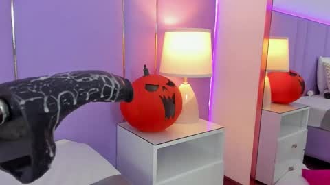 Snapshot of sophyruiz_ chatting on October 13, 11:54 am Sophy online show from October 13, 11:54 am