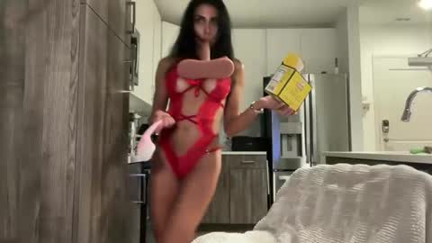 soprettyithurts69 online show from November 4, 11:48 pm