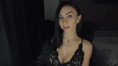 Soraya online show from December 1, 1:43 am