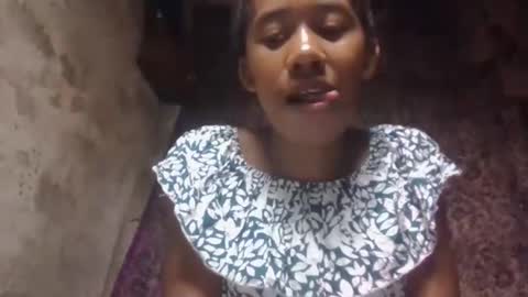 Snapshot of soriettezah chatting on February 22, 5:40 am soriettezah online show from February 22, 5:40 am