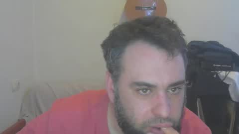 Snapshot of sorollrosa chatting on February 20, 12:41 am Metronomism online show from February 20, 12:41 am