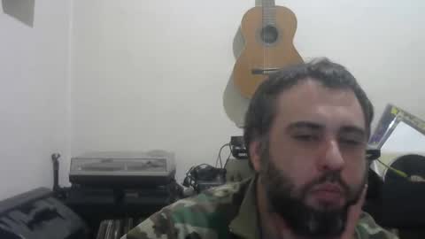 Snapshot of sorollrosa chatting on December 3, 2:30 am Metronomism online show from December 3, 2:30 am