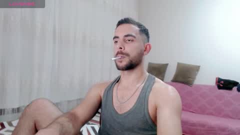 luis online show from January 7, 9:17 pm