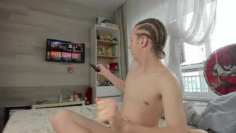 sosaguillypleasure online show from July 4, 8:53 am