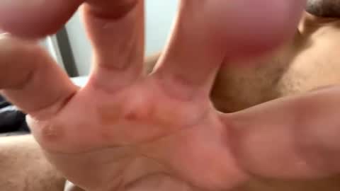 Snapshot of sosinisback chatting on December 21, 11:11 am sosinisback online show from December 21, 11:11 am