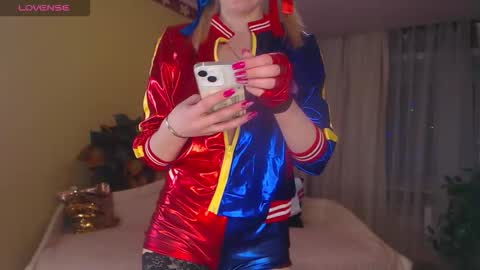 Lisa online show from February 4, 1:22 am