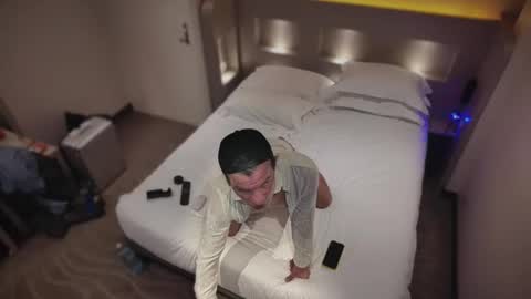 Snapshot of soulntribe chatting on April 6, 11:27 pm Litchie69 online show from April 6, 11:27 pm