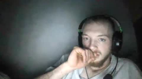 soumi854640 online show from November 14, 9:02 pm