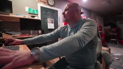 soundfreqnj online show from January 14, 3:56 am