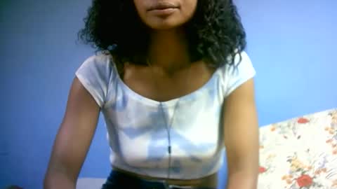 sourayaa online show from March 24, 9:47 am