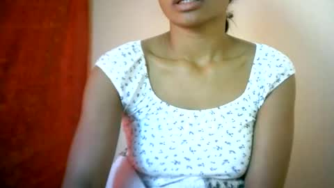 Snapshot of sourayaa chatting on June 18, 10:14 pm sourayaa online show from June 18, 10:14 pm