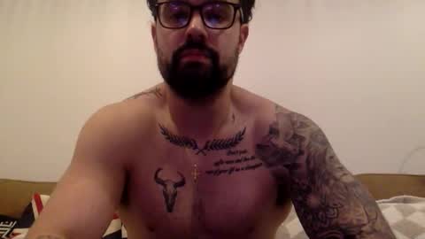 sourpineppleice online show from February 9, 8:24 pm