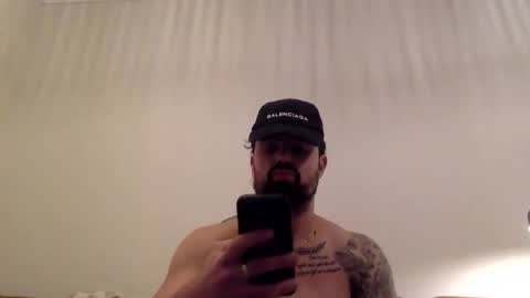 sourpineppleice online show from February 11, 8:14 pm