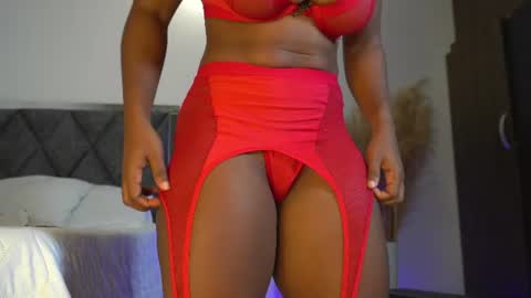sow_fitt online show from July 26, 11:39 am