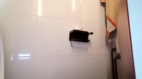 Snapshot of sowbilbao1 chatting on March 25, 5:35 am sowbilbao1 online show from March 25, 5:35 am