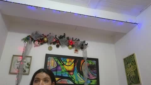 Snapshot of soy_isabel chatting on December 6, 4:14 am soy_isabel online show from December 6, 4:14 am