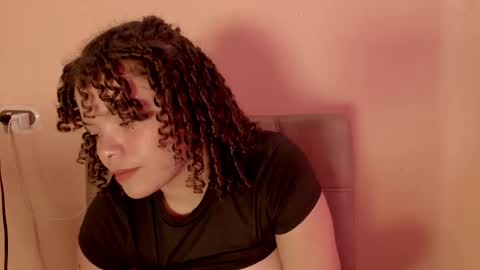 Snapshot of soy_jacky18 chatting on February 27, 5:15 pm Jacky online show from February 27, 5:15 pm