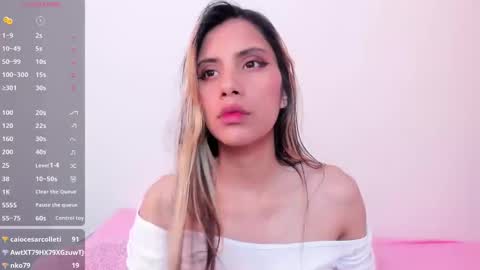 Snapshot of soy_mabby chatting on January 3, 1:36 pm soy_mabby online show from January 3, 1:36 pm
