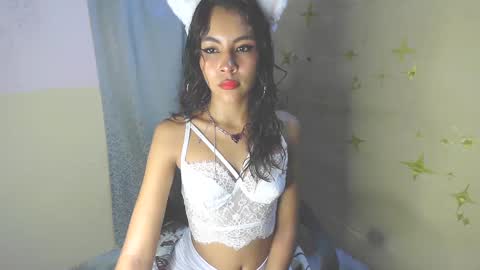 Miauhg online show from September 18, 5:53 am
