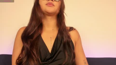 Snapshot of soy_yesi chatting on June 9, 5:08 am Yesi online show from June 9, 5:08 am
