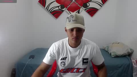 Snapshot of soy_yoel chatting on December 22, 8:38 am soy_yoel online show from December 22, 8:38 am