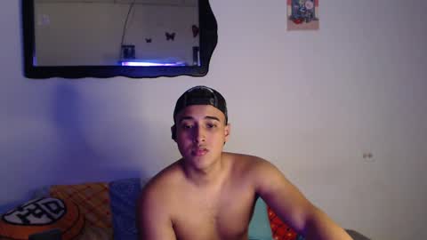 Snapshot of soy_yoel chatting on February 15, 10:22 am soy_yoel online show from February 15, 10:22 am