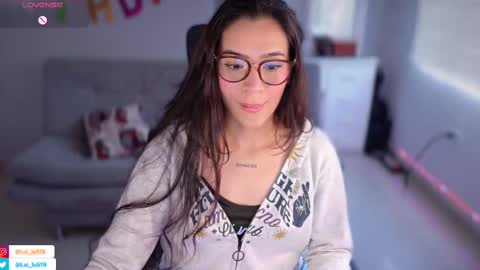 Luisa    online show from March 9, 9:36 pm