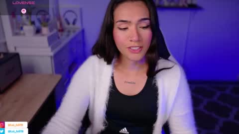 Luisa    online show from November 23, 10:09 pm