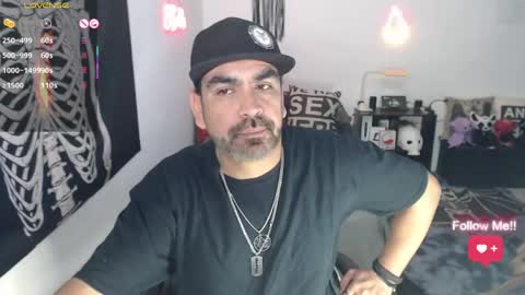 El Carlitos online show from May 19, 3:46 am