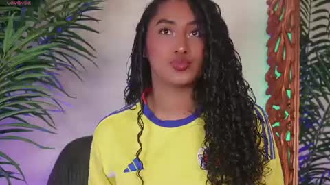 Juliana online show from June 27, 1:50 pm