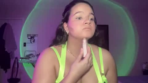 Snapshot of soyoceanne chatting on January 6, 11:51 pm Soyoceanne online show from January 6, 11:51 pm