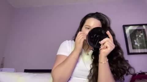 Soyoceanne online show from February 24, 7:56 pm