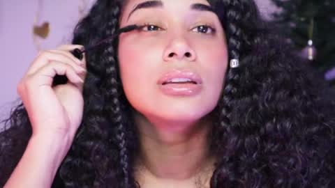 You want to talk to me more personal follow me in My Channel VIP  50 the discount       online show from December 1, 11:04 pm