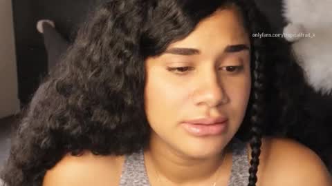 You want to talk to me more personal follow me in My Channel VIP  50 the discount       online show from January 15, 9:07 pm