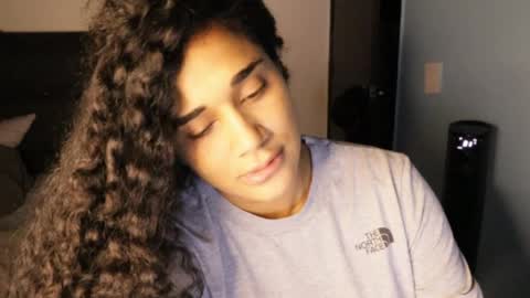 Snapshot of soytropicalfruit chatting on May 6, 11:43 pm You want to talk to me more personal follow me in My Channel VIP 50 the discount online show from May 6, 11:43 pm