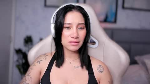 Snapshot of soytulu_ chatting on March 31, 1:44 pm brisa s online show from March 31, 1:44 pm
