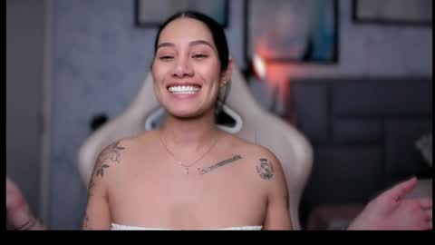 Snapshot of soytulu_ chatting on April 9, 5:07 pm brisa s online show from April 9, 5:07 pm
