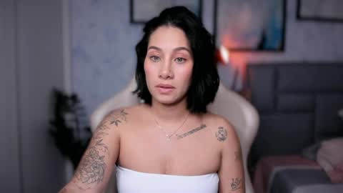 Snapshot of soytulu_ chatting on April 11, 10:25 pm brisa s online show from April 11, 10:25 pm