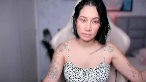 Snapshot of soytulu_ chatting on April 17, 1:36 pm brisa s online show from April 17, 1:36 pm