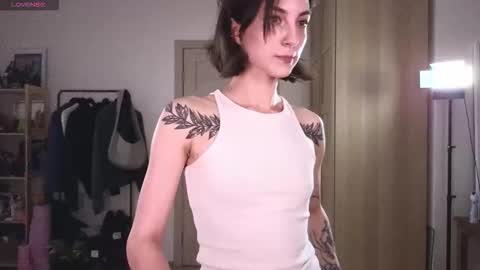 Roxy online show from October 8, 6:49 pm