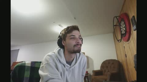 Snapshot of spammob77 chatting on February 14, 5:43 pm spammob77 online show from February 14, 5:43 pm