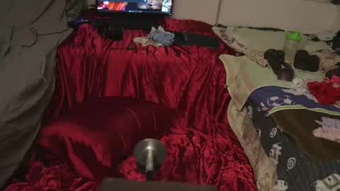 spandexfemboy online show from December 20, 12:18 am