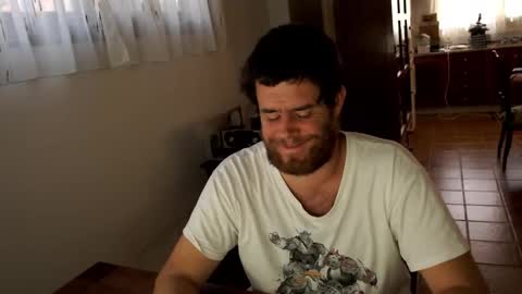 spanish online show from January 8, 12:05 pm