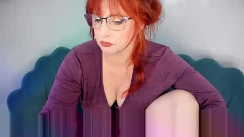 Snapshot of spankamber chatting on April 21, 10:23 pm AmberSpanks online show from April 21, 10:23 pm